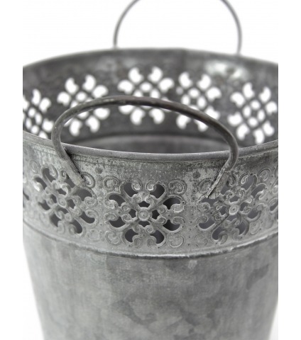 Pot zinc dentelle