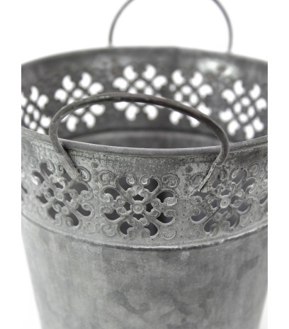 Pot zinc dentelle