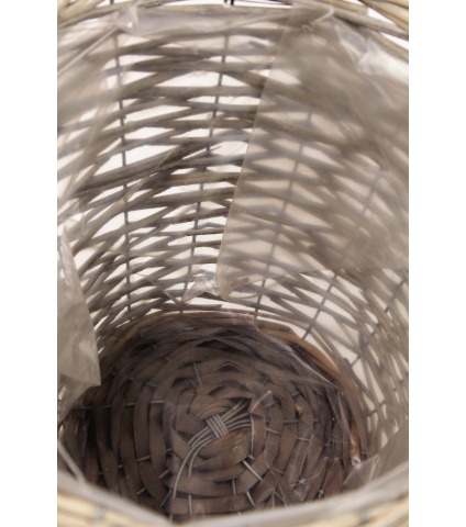 Seau tressé en osier