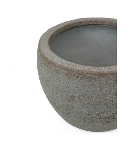 Pot gris en pierre reconstituée