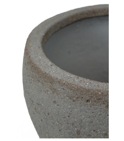 Pot gris en pierre reconstituée