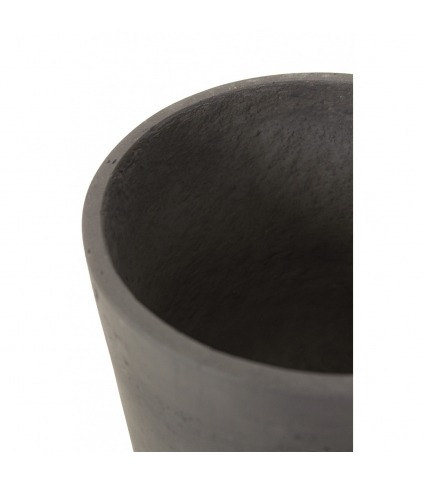 Pot rond gris en béton