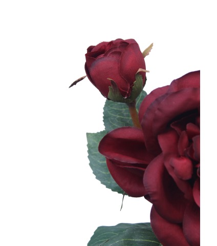 Petite rose rouge artificielle