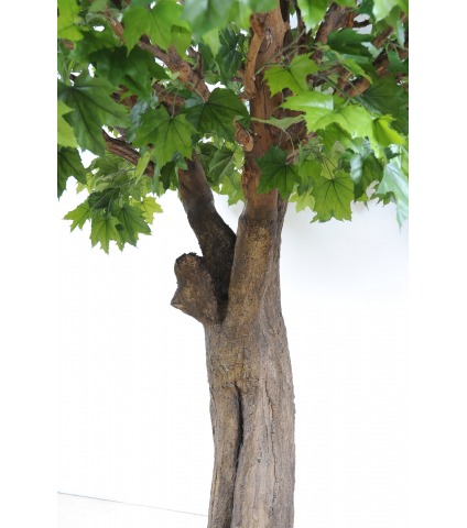 Platane artificiel géant