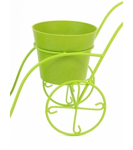Brouette en zinc vert