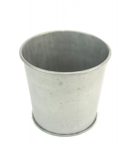 Cache-pot zinc titanium